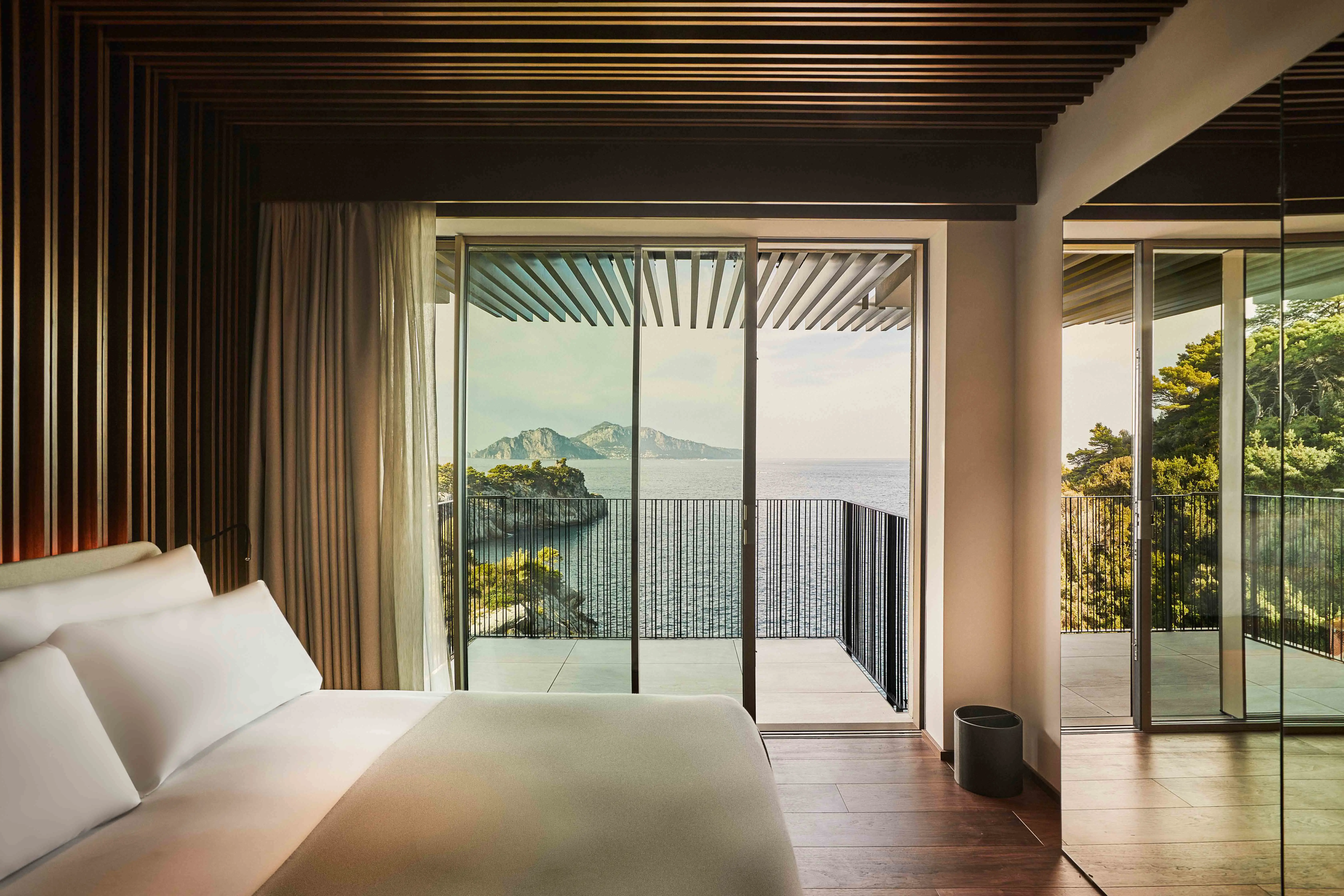 Classic Sea View (1)