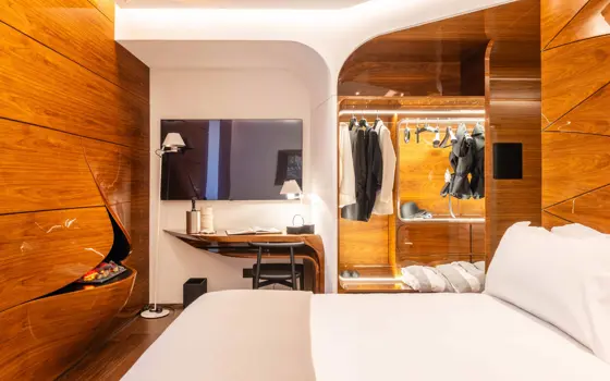 Hotel ROMEO Roma 8 Superior Room Accessible 04