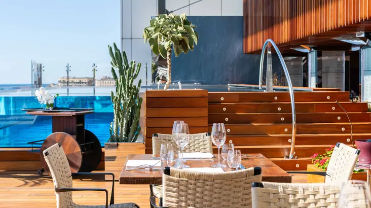 Romeo Hotel - Naples