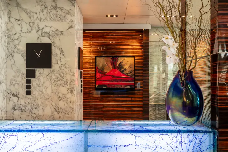ROMEO Napoli Lobby (1)