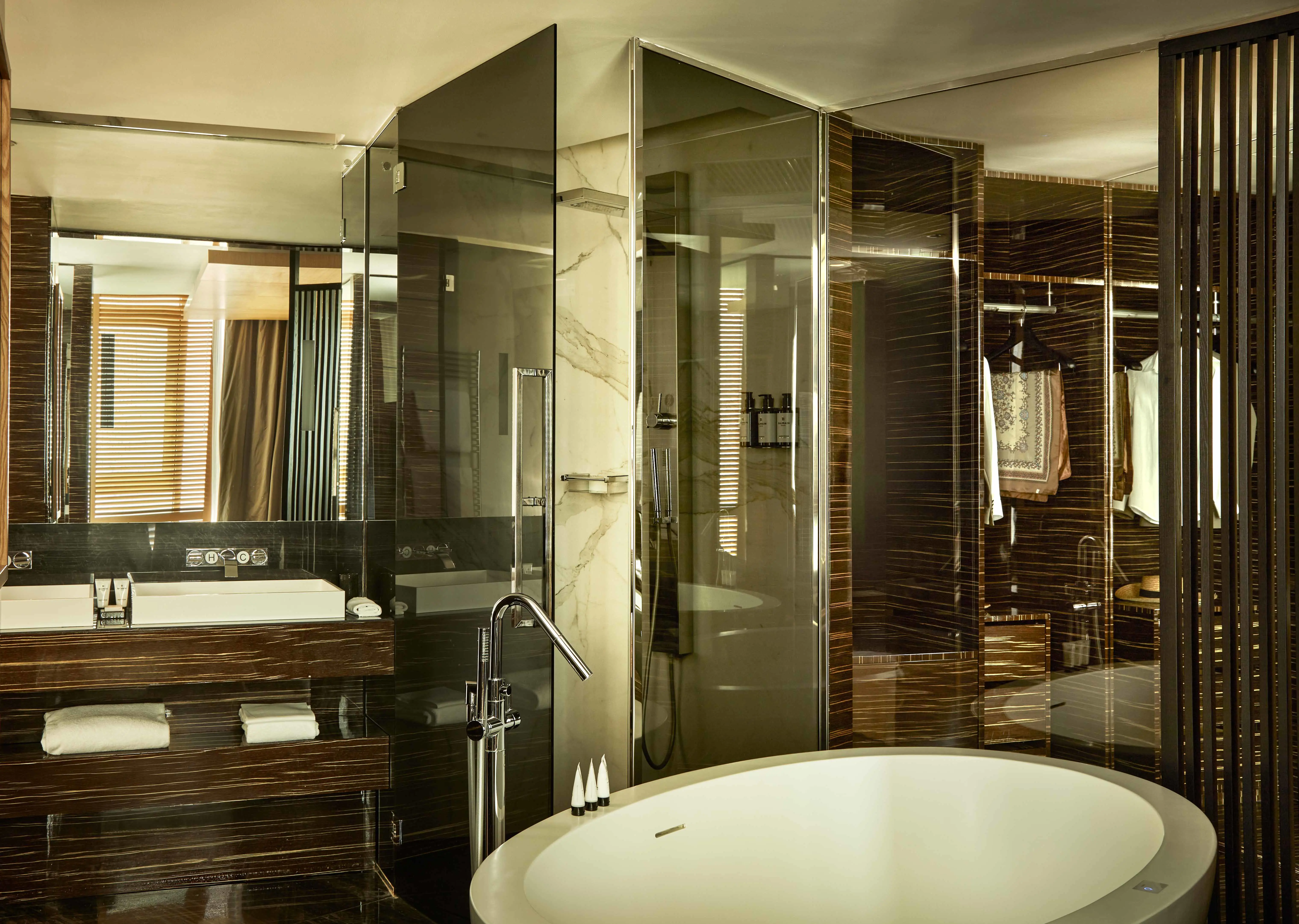 Grand Suite Harbour View_4