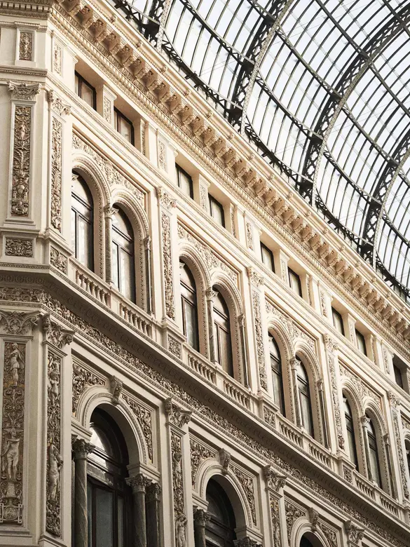 Discover Naples Italy ROMEO Hotel 00001