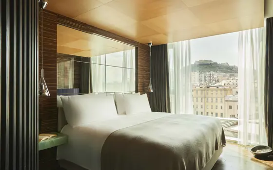 Deluxe Suite Castle View_1